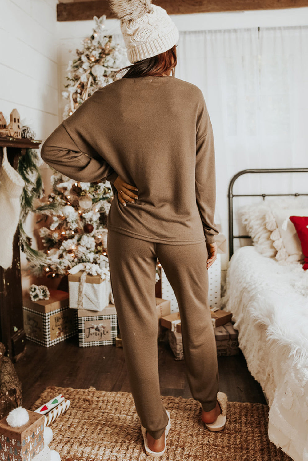 Long Sleeve Pullover & Jogger Pants Lounge Set